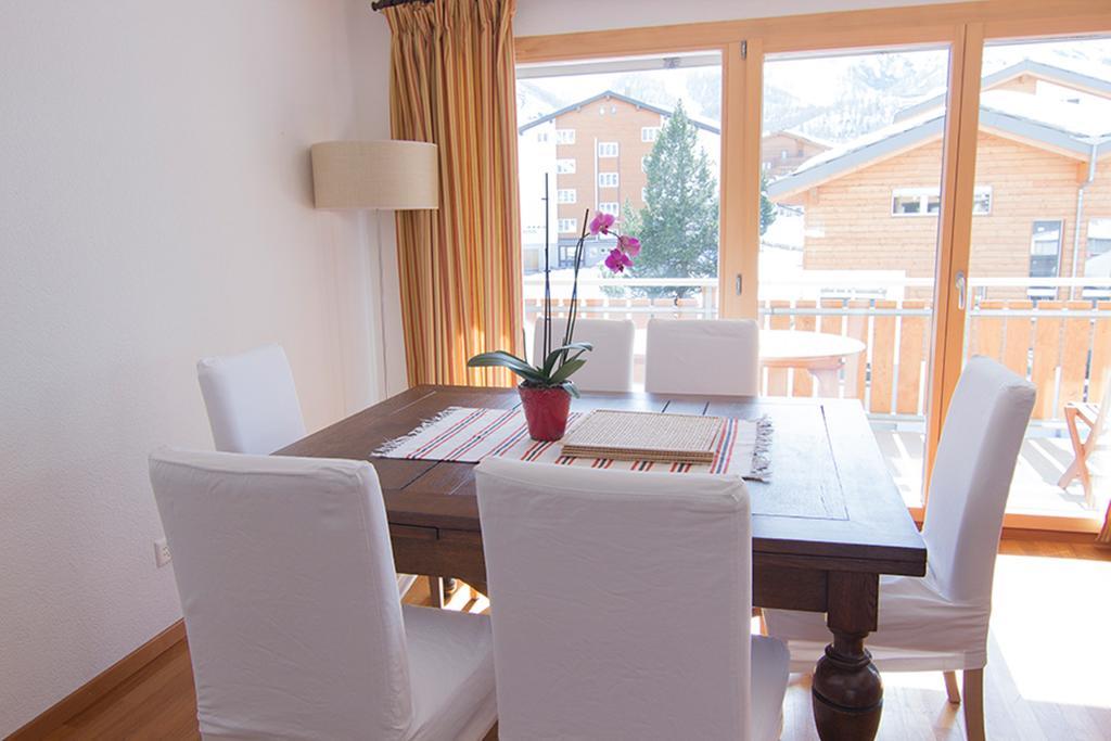 Chalet Haus Perla Saas Fee Chambre photo